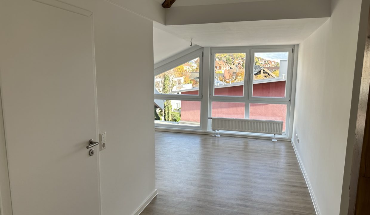 Schlafzimmer (2)